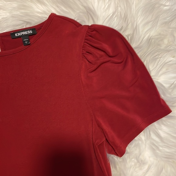 5 for $25🎈 Express deep red top - Picture 2 of 5